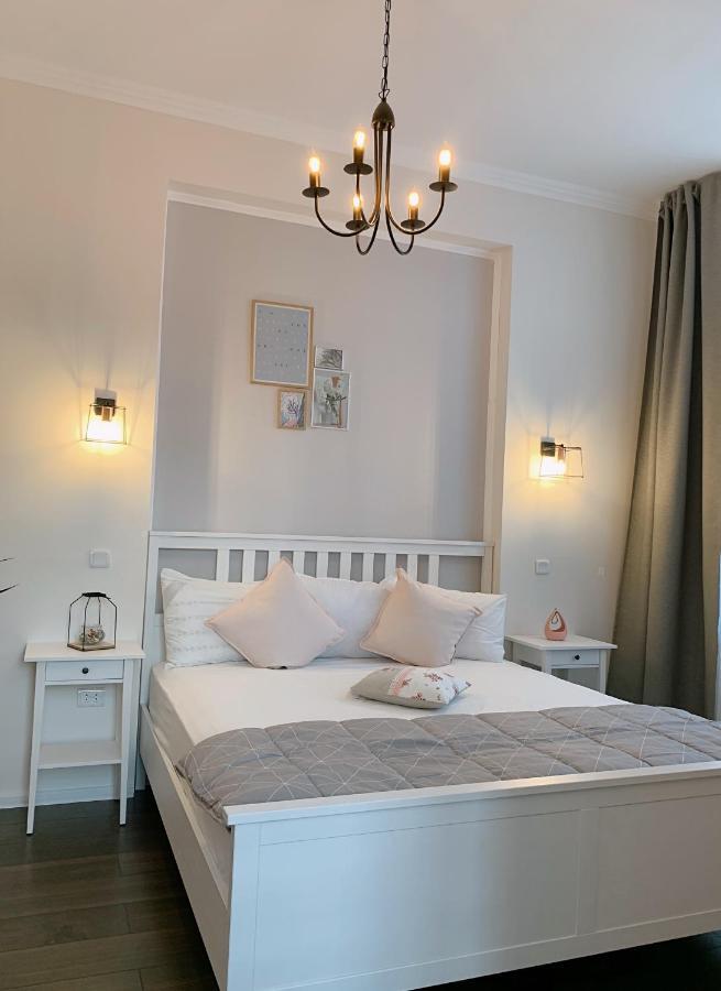Maison 33 Boekarest Buitenkant foto